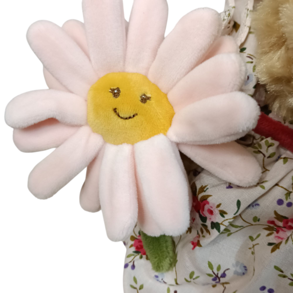 Orsetta con fiore - immagine 4