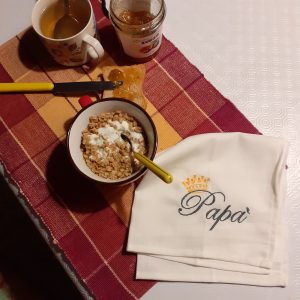Eco-tovagliolo ricamato PAPA'